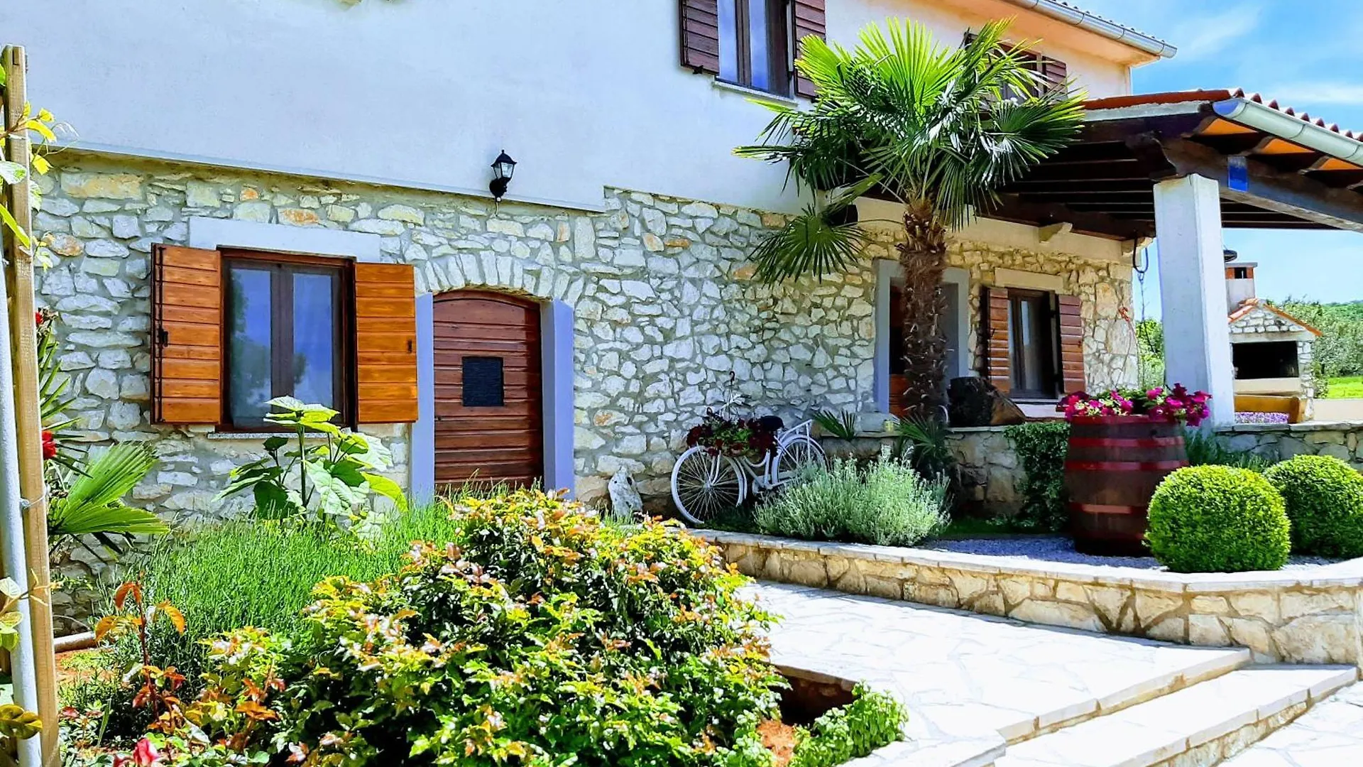 Casa Ivanovac With Pool And Large Front Yard Rasa Хорватия